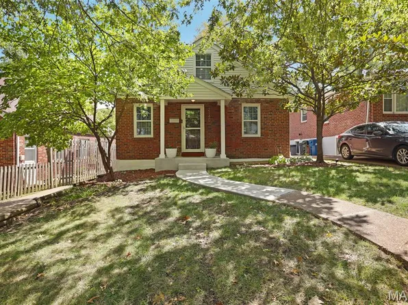 2140 Gray Ave, Saint Louis, MO 63117