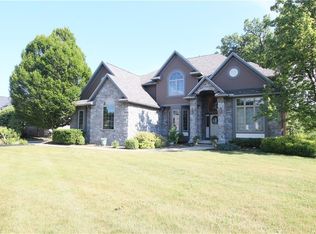 4299 Tomahawk Ln, Vermilion, OH 44089