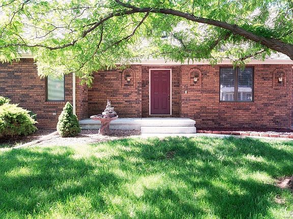 2nd image of 204 Gail Dr