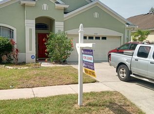 7949 Terrace Ridge Dr, Temple Terrace, FL 33637