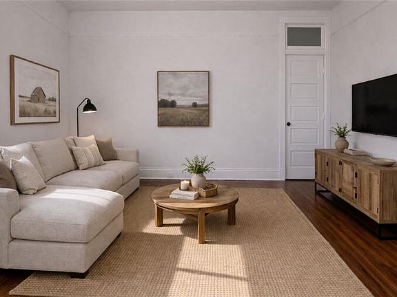 2nd image of 2329 Rousseau St