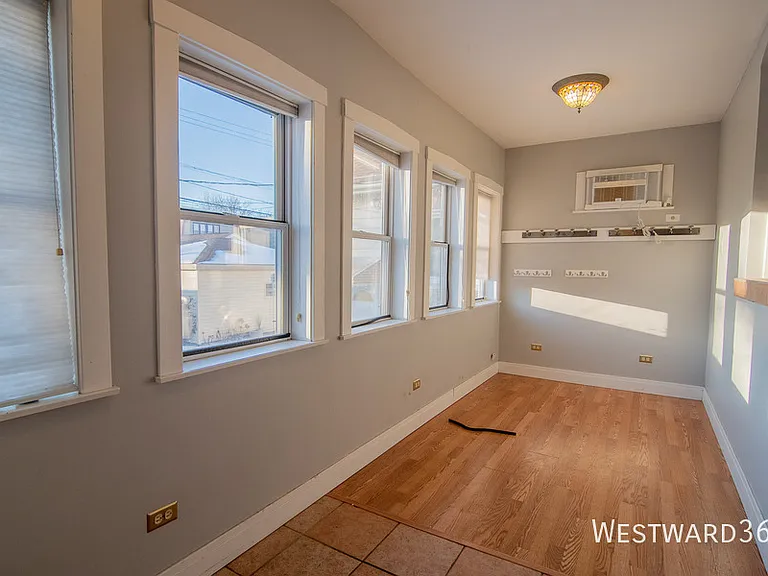 4246 N Menard Ave — Photo 19