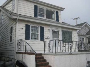 101 Minnesota Ave, Long Beach, NY 11561
