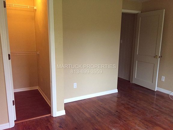 5th image of 664 Louella St