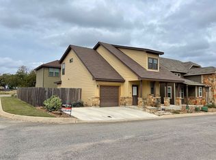 510 Mueller St #UNIT 19, Fredericksburg, TX 78624