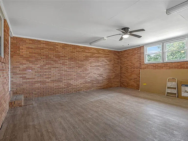 313 Rhodehaven Dr — Photo 47