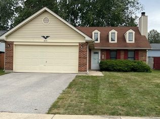 805 Bloomfield Ln, Aurora, IL 60504