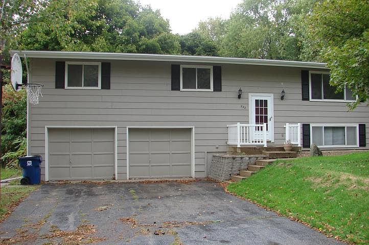 1st image of 242 Mandalay Dr