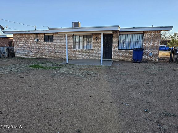 3rd image of 5713 Sarah Anne Ave
