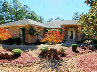 20 Forjador Ln, Hot Springs Village, AR 71909