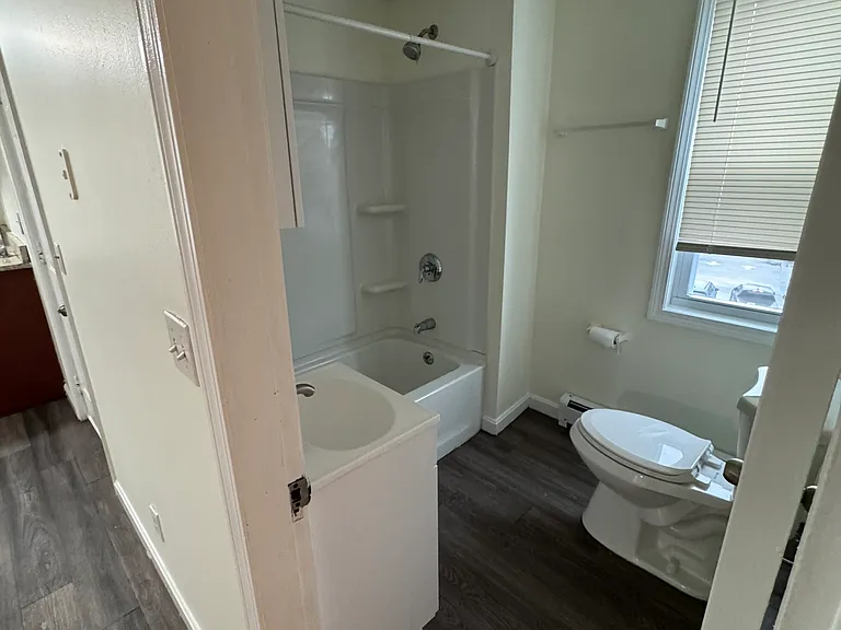 9 Bowers St #1 — Photo 4