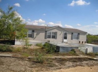1315 Saint Johns Rd, Dale, TX 78616