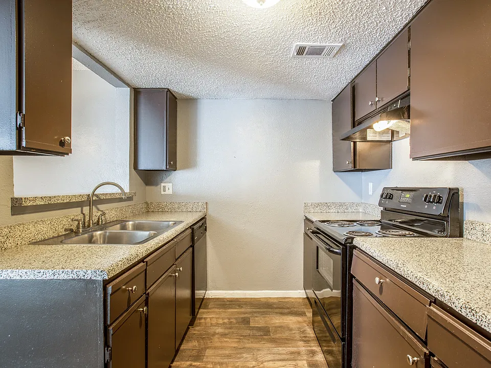 Cadence Apartments