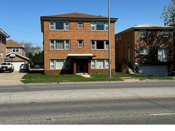 9341 S Pulaski Rd APT 1N, Evergreen Park, IL 60805
