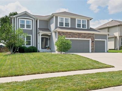 16584 S Lind Rd, Olathe, KS, 66062