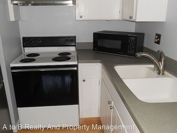 3rd image of 185 Union Ave APT 37