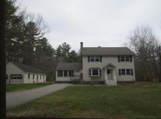 75 Auburn Rd, Londonderry, NH 03053