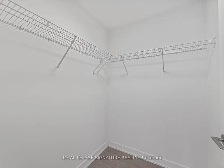 15 Queens Quay E #3305 — Photo 43