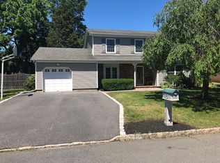 49 Oak Ter, Hillsborough, NJ 08844