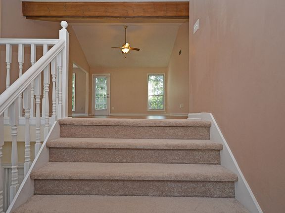 entrance up to Living Room