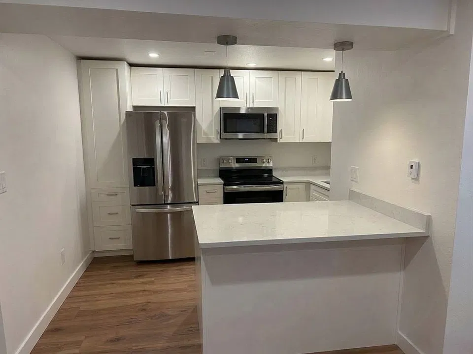2469 Chamonix Ln #E1