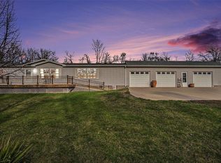 2754 Reading Trl, Logan, IA 51546