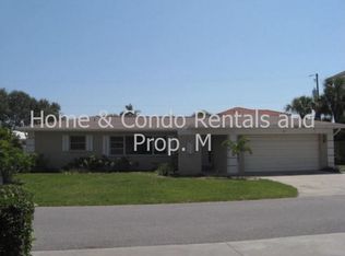 10 Gulf Manor Dr, Venice, FL 34285