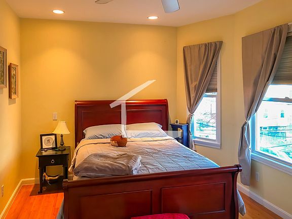 5th image of 12 Montfern Ave #12R