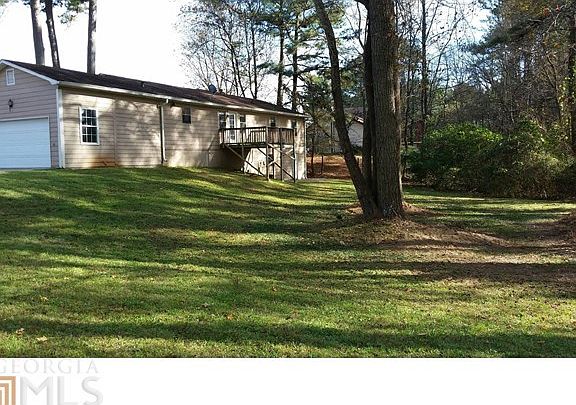 2nd image of 3301 Grand Central Dr