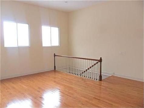 5th image of 426 N 5th St