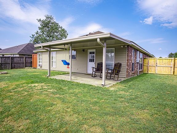 4th image of 38472 Highland Terrace Ave