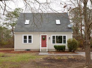 10 Dowager Dr, Sandwich, MA 02563