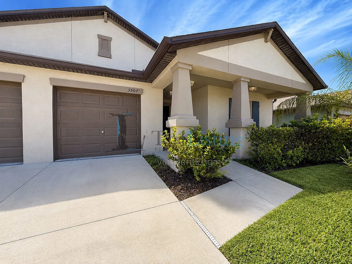 4 bed, 3.0 bath, 2576 sqft, $2,600 — Photo 3