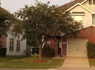 8043 Singing Sonnet Ln, Houston, TX 77072