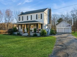 914 Swartswood Rd, Newton, NJ 07860