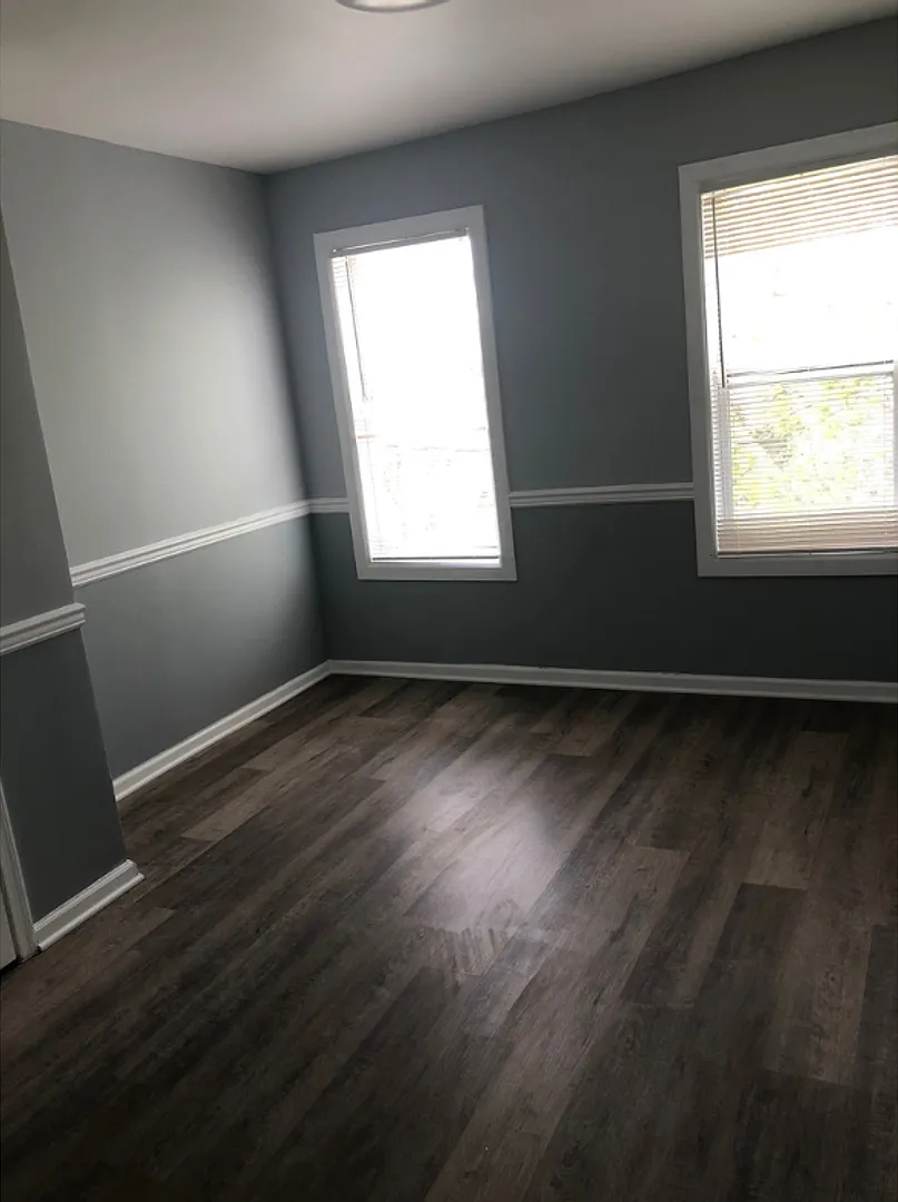 3832 Cottage Ave $500 Private Room (Shared Bath) — Photo 2