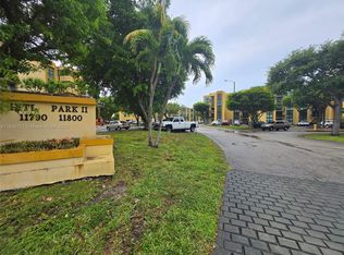 11790 SW 18th St #3233, Miami, FL 33175