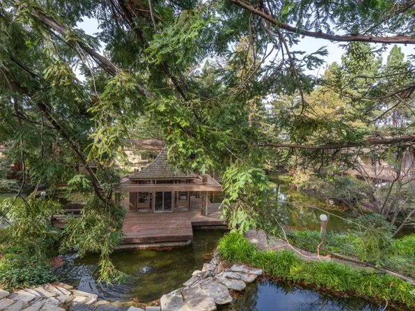 505 Cypress Point Dr Unit 183, Mountain View, CA 94043