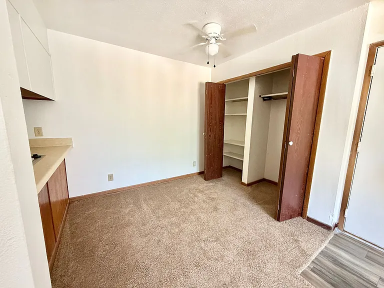 200 Sunset St — Photo 9