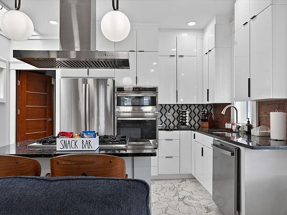 5th image of 86 Remsen St APT 3