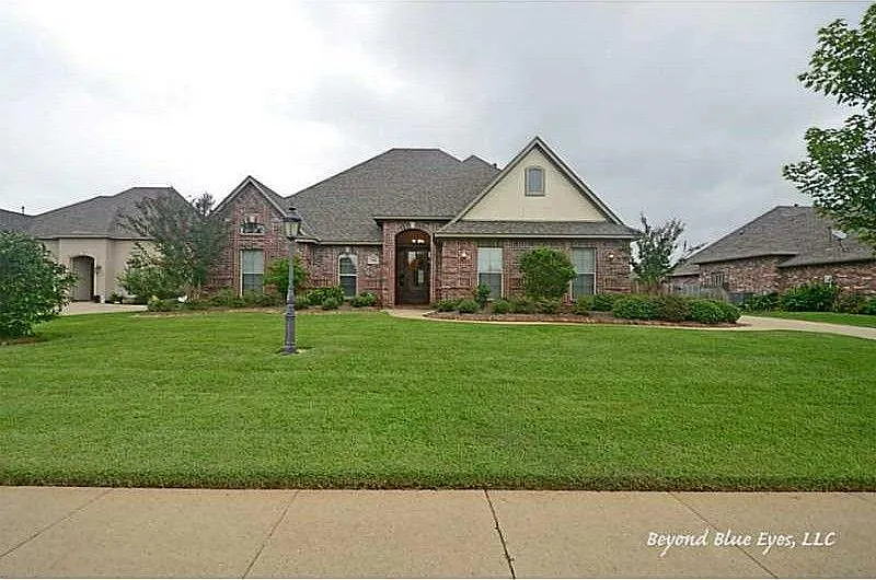 Building Photo - 304 Saint Annes Ct