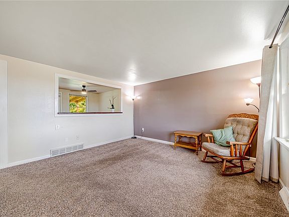 5th image of 124 McMahon Dr