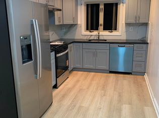 15 Thomas Pl FLOOR 2, Staten Island, NY 10306
