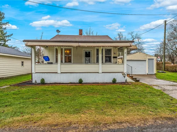 2 Brockway Ave, Greenville, PA 16125