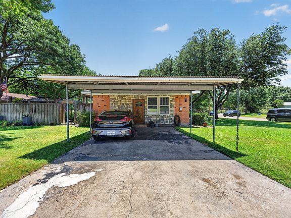 3rd image of 9840 Twin Creek Dr