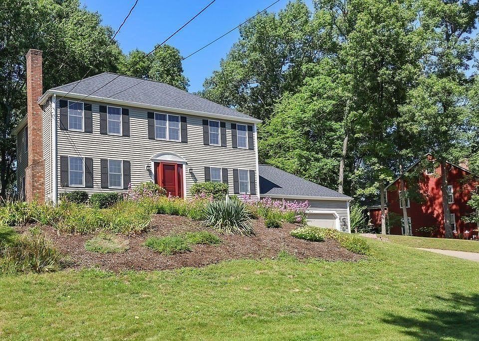 1st image of 41 Virginia Ave