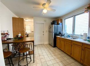 11 Romsey St #3, Boston, MA 02125