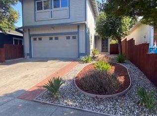 997 Stanislaus Way, Santa Rosa, CA 95401
