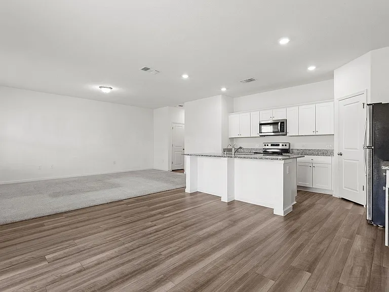 409 Line Of Fire Way — Photo 10
