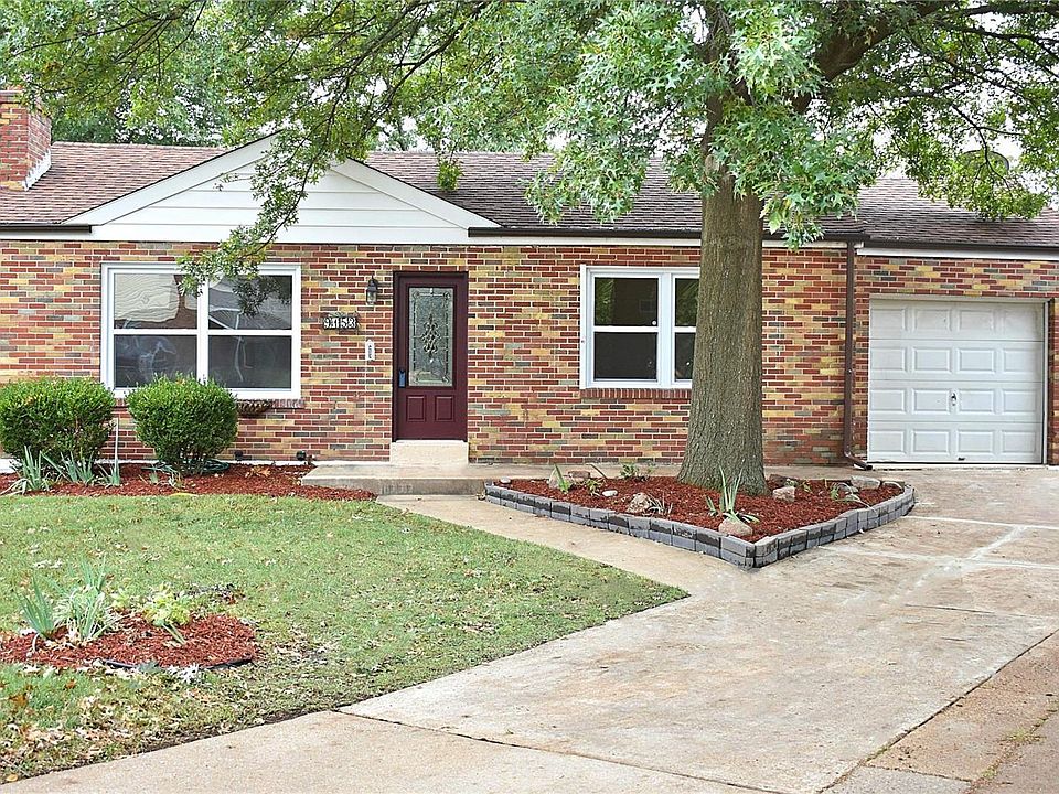 1st image of 9153 Darlene Dr